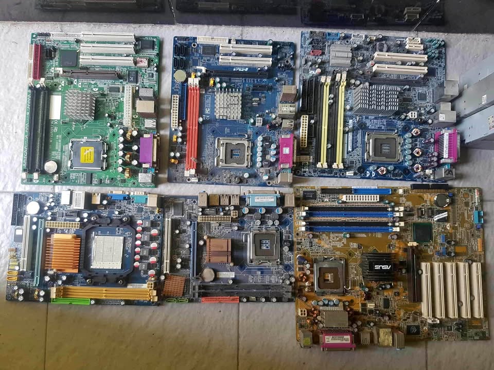 Mainboard Bekas